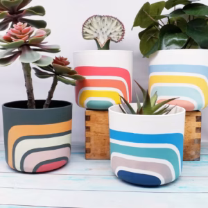 Round painted pot