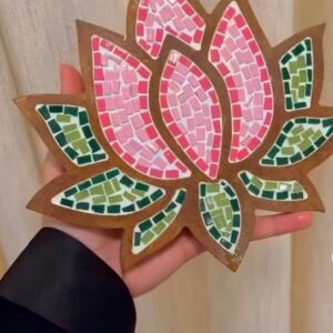 Art lovers, DIY fans, children’s workshops, creative gifts, and school projects.