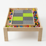 Lego Table with 400 Lego Pieces